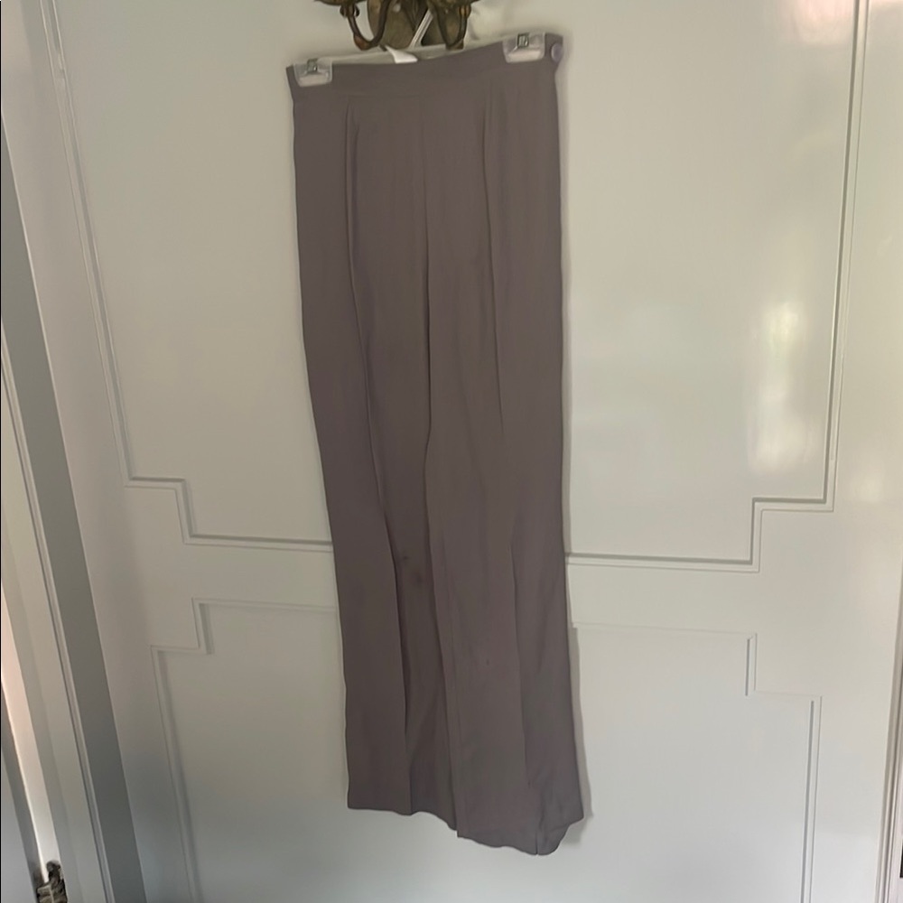 Tomaso Gray Women's Pants